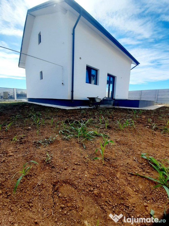 Vila individuala 4 CAMERE/600 M de BLV./Com.Berceni/COMISION 0 %