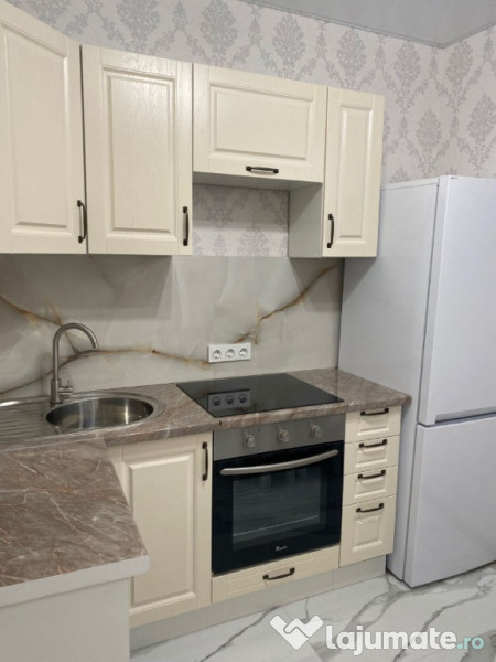 De inchiriat in zona Florilor cu o camera 