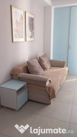 Garsoniera in zona Tractorul 