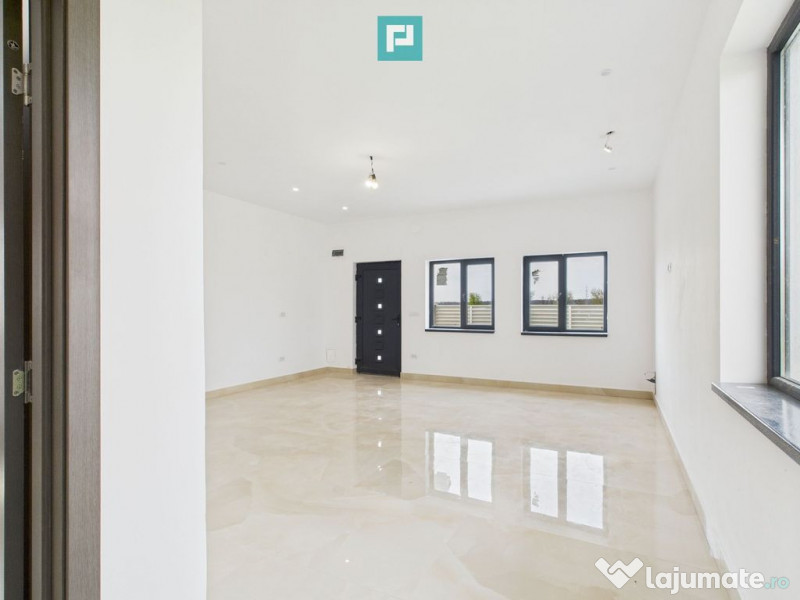 Casă Individuală cu 2 Apartamente în Giarmata Vii 