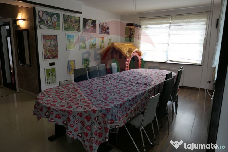 Vilă cu 10 camere de vânzare în zona Centrala 