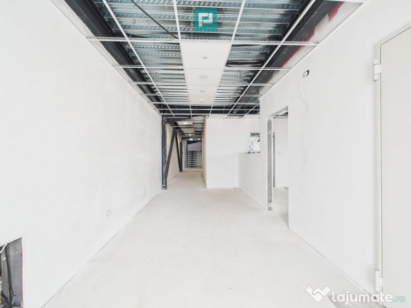 Hală Modernă, în zona Aeroport – 949 mp Utili