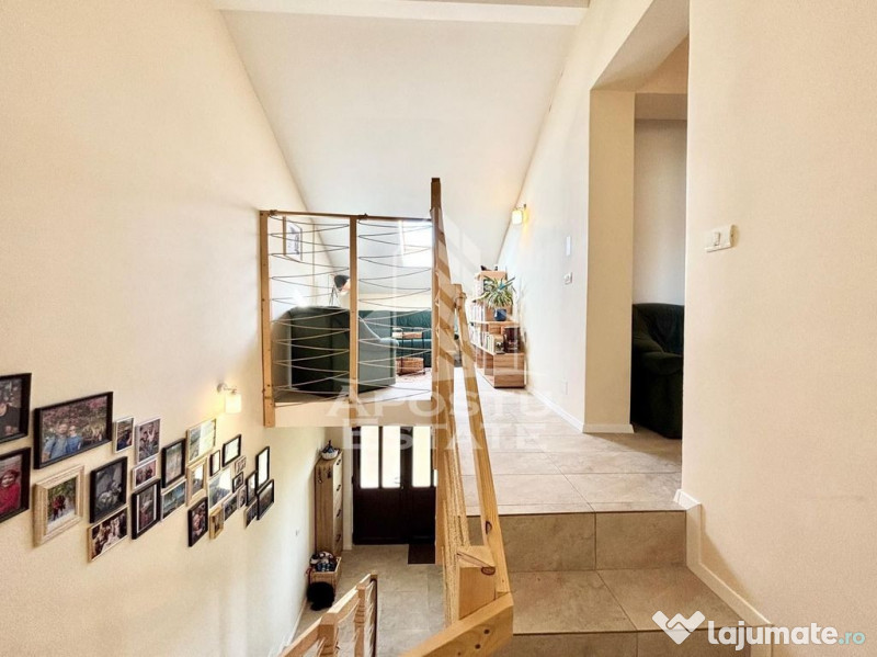 Casa individuala cu 5 camere pe 3 nivele, in Sanandrei