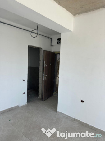 Garsonieră zona Mamaia Sat 