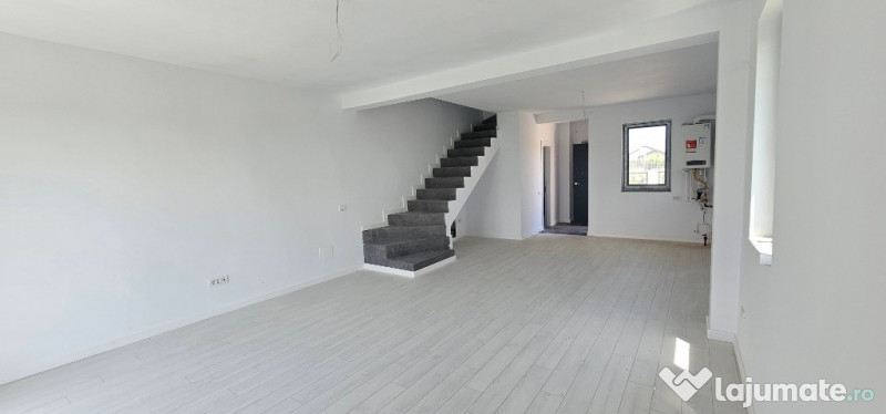 Vila tip duplex 3 CAMERE/800 M de BLV./Com.Berceni 