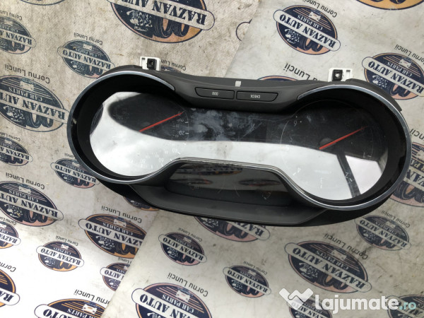 Ceasuri Bord UK Opel Grandland X 1.5 Motorina 2017