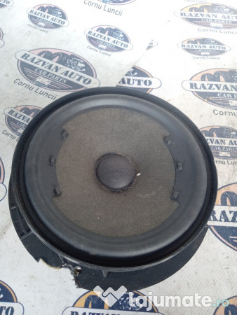 Boxa stanga spate Volkswagen Golf 7