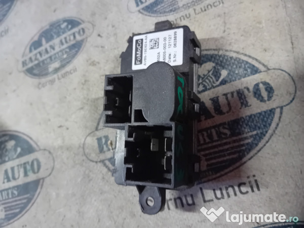 Rezistenta habitaclu Ford Focus 3 2012