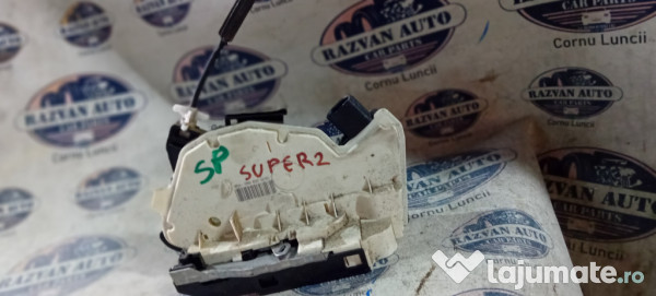 Broasca dreapta spate Skoda Superb 2 2010