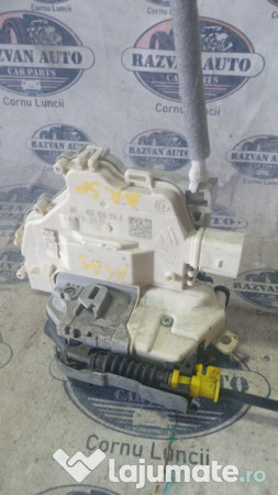 Broasca dreapta spate Audi A4 B9 2016