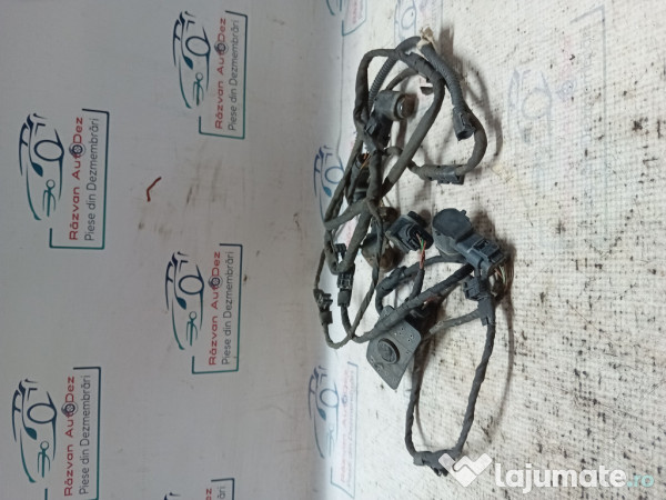 Senzori parcare fata plus instalație Volkswagen Golf 6 2010
