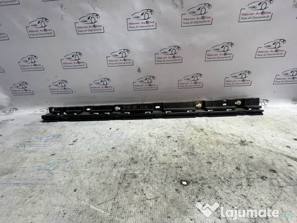 Suport prag dreapta BMW F10 2012