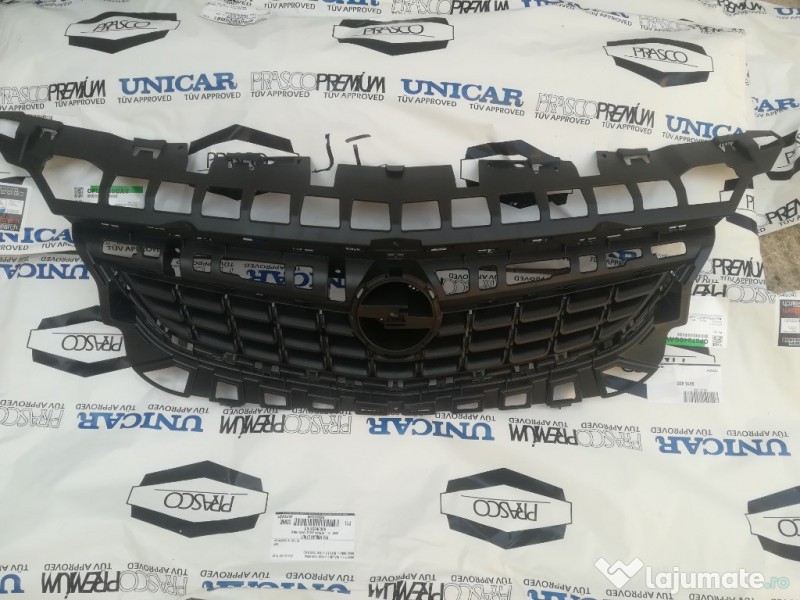 Grila radiator Opel Astra J