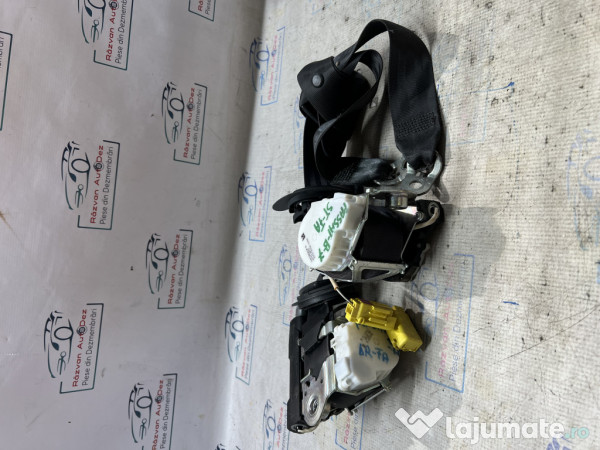 Set Centuri fata cu capsa Volkswagen Passat B7 2012