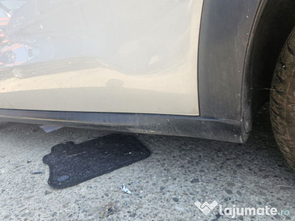 Prag dreapta plastic Citroen C3 AirCross 2019