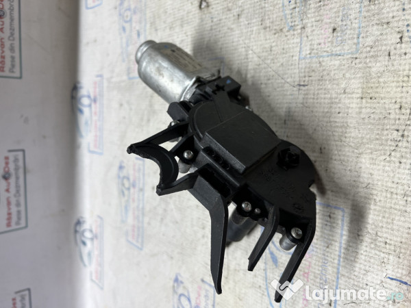 Motoras stergator hayon Skoda Superb 2 2010