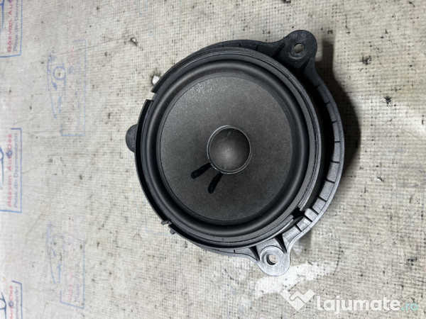 Boxa stanga fata Renault Kadjar 2017