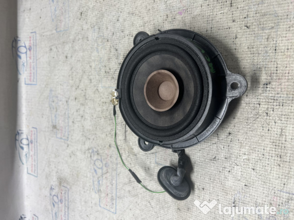 Boxa stanga spate Dacia Logan Mcv 2014