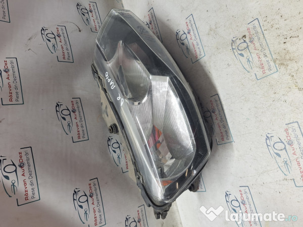 Far dreapta Skoda RAPID 1.6 Motorina 2015