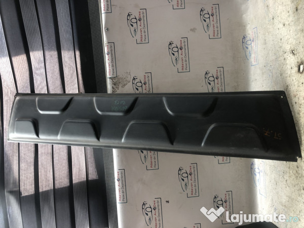 Bandou usa stanga fata Dacia Duster 1.5 Motorina 2013