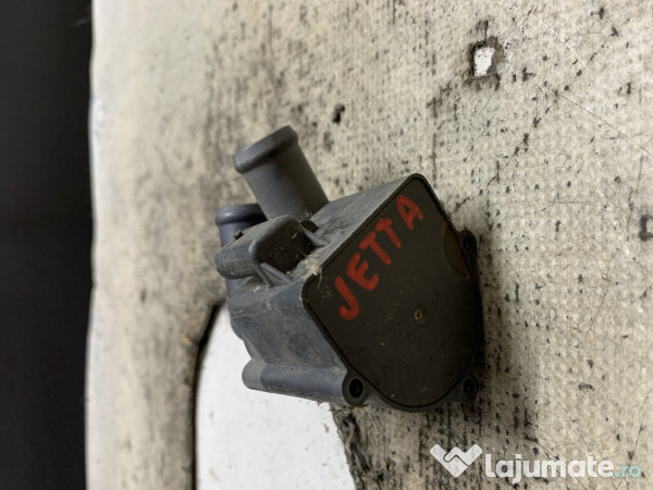 Pompa recirculare apa Volkswagen Jetta - Motorina 2012