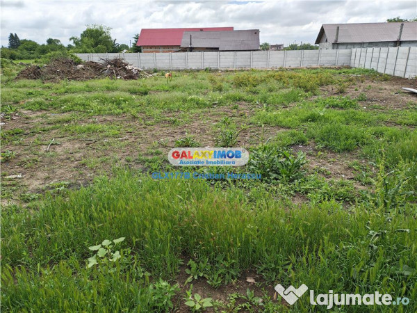 Lot 400 mp utilitati strada asfaltata 50 euro/mp