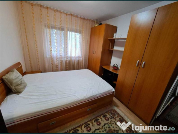 Apartament 3 camere, 2 bai Centrul Civic 