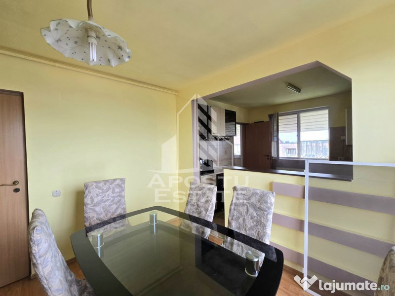 Apartament cu 4 camere si 2 bai, an 2009, zona Lipovei 