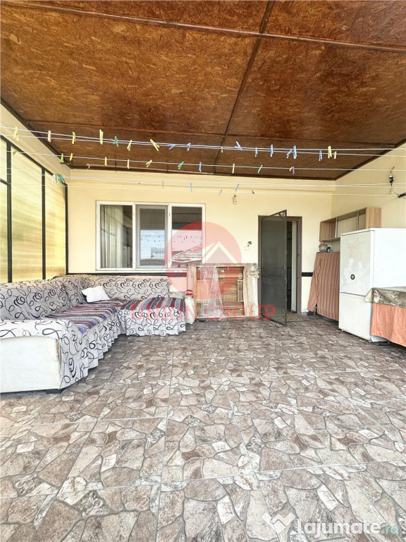 Casa S P 1E cu Teren de 854 mp, Pretabila pentru Doua Famili 