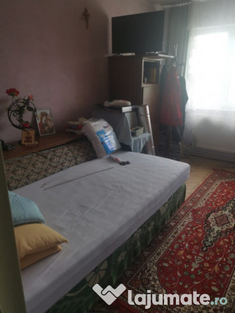 Apartament 2 camere confort 1 Viziru 1 ,etaj 3/4 