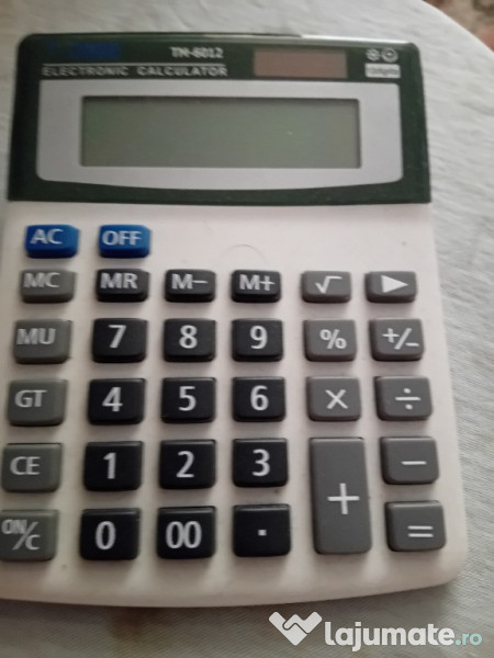 Calculator mic de birou 