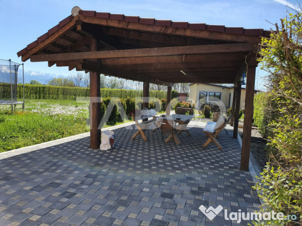 Casa la 5 minute de Fagaras Ultramoderna 300 mp utili la che 