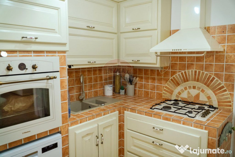 CASA + HALA/SPATIU FIRMA - VOITINEL 