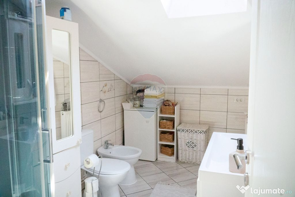 CASA + HALA/SPATIU FIRMA - VOITINEL 