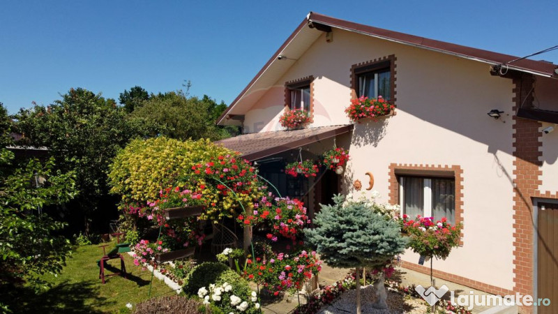 CASA + HALA/SPATIU FIRMA - VOITINEL 