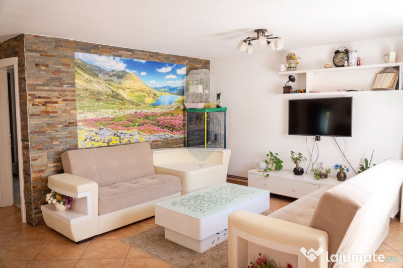 CASA + HALA/SPATIU FIRMA - VOITINEL 