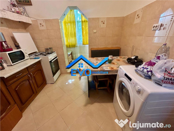 Apartament de cu 3 camere, decomandat, etaj 1, Tomesti 