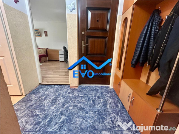 Apartament de cu 3 camere, decomandat, etaj 1, Tomesti 
