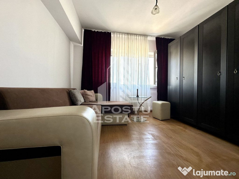 Apartament 3 camere, zona Sagului 