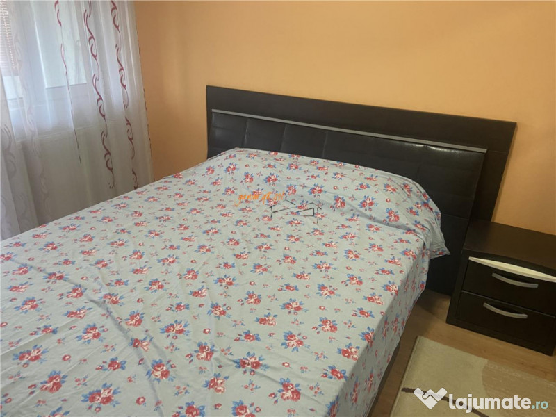 Apartament 3 camere , zona centrala -Inspectoratul Scolar ,d