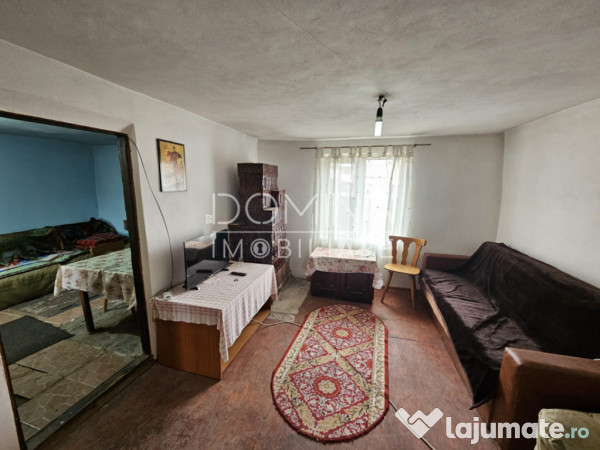 Casă P+1 situată în comuna Ciuperceni