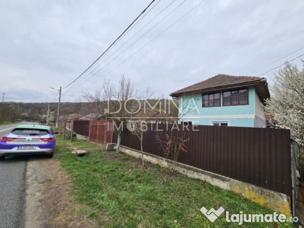 Casă P+1 situată în comuna Ciuperceni