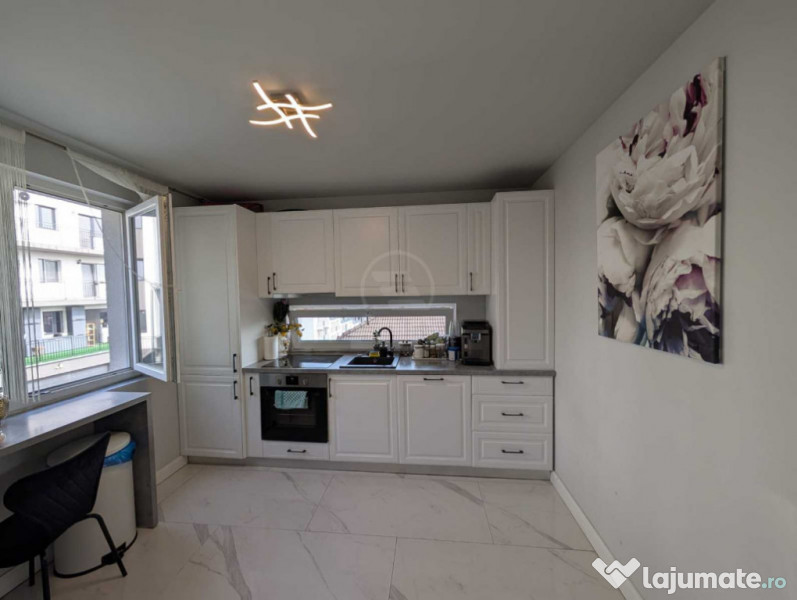 Casa cuplata, finisata complet mobilata si utilata, zona Teilor