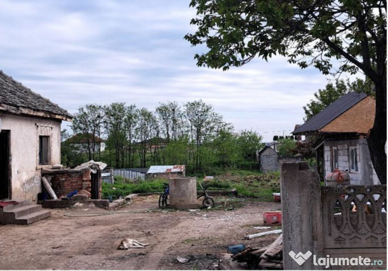 Casa si teren, Loc. Ciupercenii Noi, Jud Dolj 