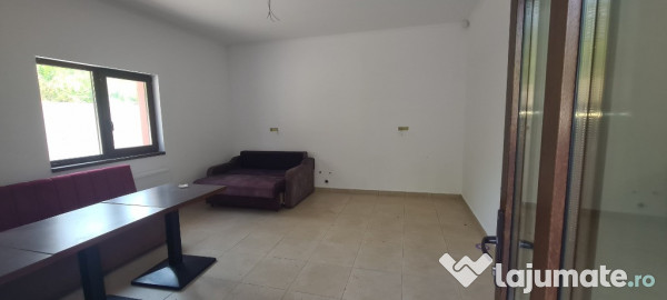 OFERTA* Cladire multifunctionala 200mp cu 2370mp Teren