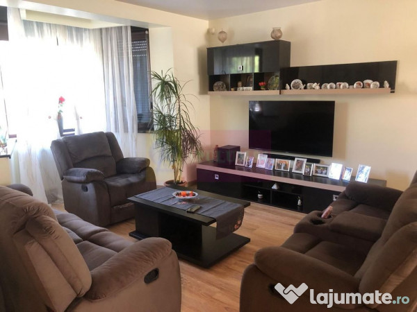 Vila premium OPORTUNITATE EXCELENTA zona foarte linistita... 