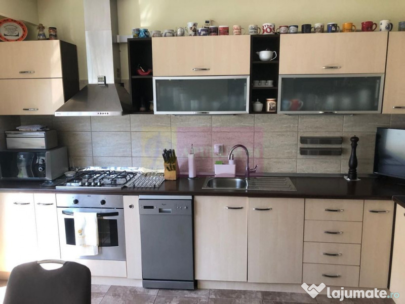 Vila premium OPORTUNITATE EXCELENTA zona foarte linistita... 