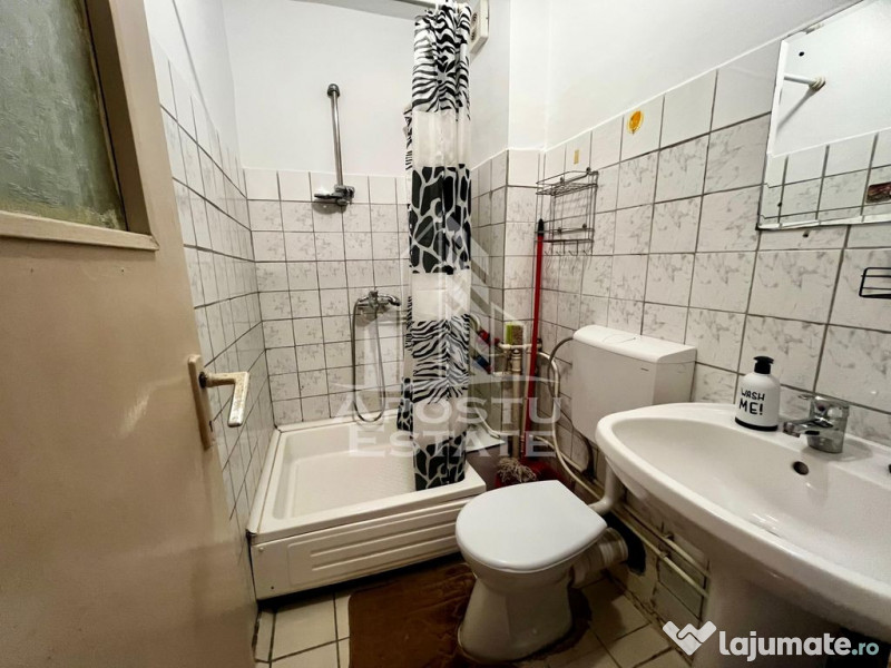 Apartament o camera, etaj 4, bloc anvelopat, Complexul St... 