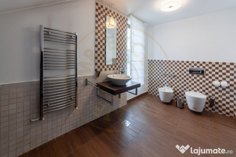 Resedinta exclusivista -Pitesti zona Gavana-smart home/spa!