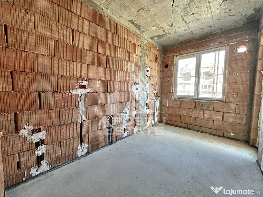 Apartament cu 2 camere si dressing decomandat in Giroc la...